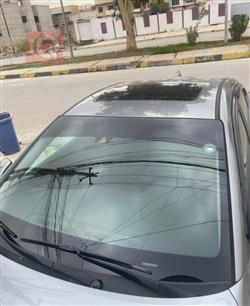 هیۆندای ئەلەنترا